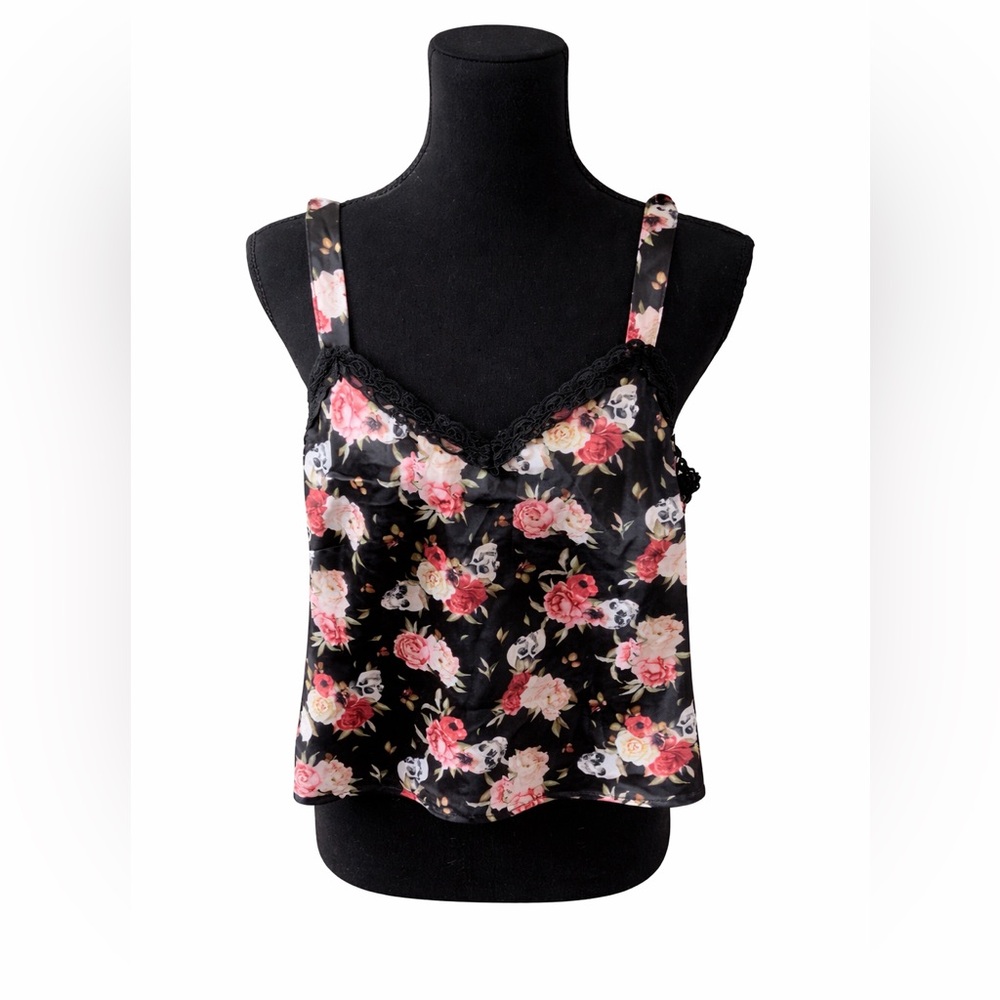 Hot Topic Floral Skull Lace Trim Cami Top Y2K Goth Cottagecore Medium